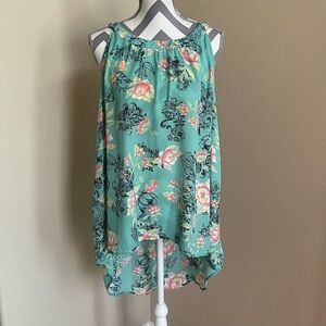 Torrid Floral Sleeveless Blouse - Mint Green and Pink - Size: 2 = 2X